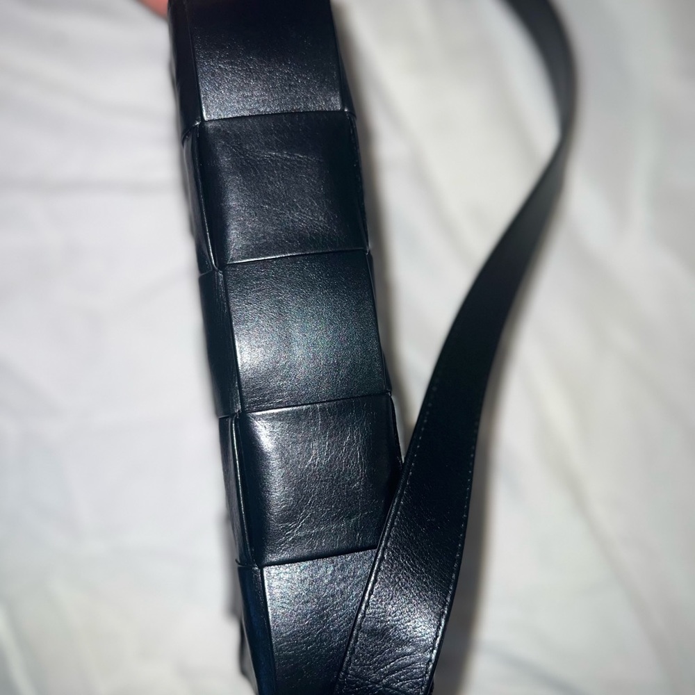 Bottega Veneta Cassette intreccio leather bag - Picture 1 of 8